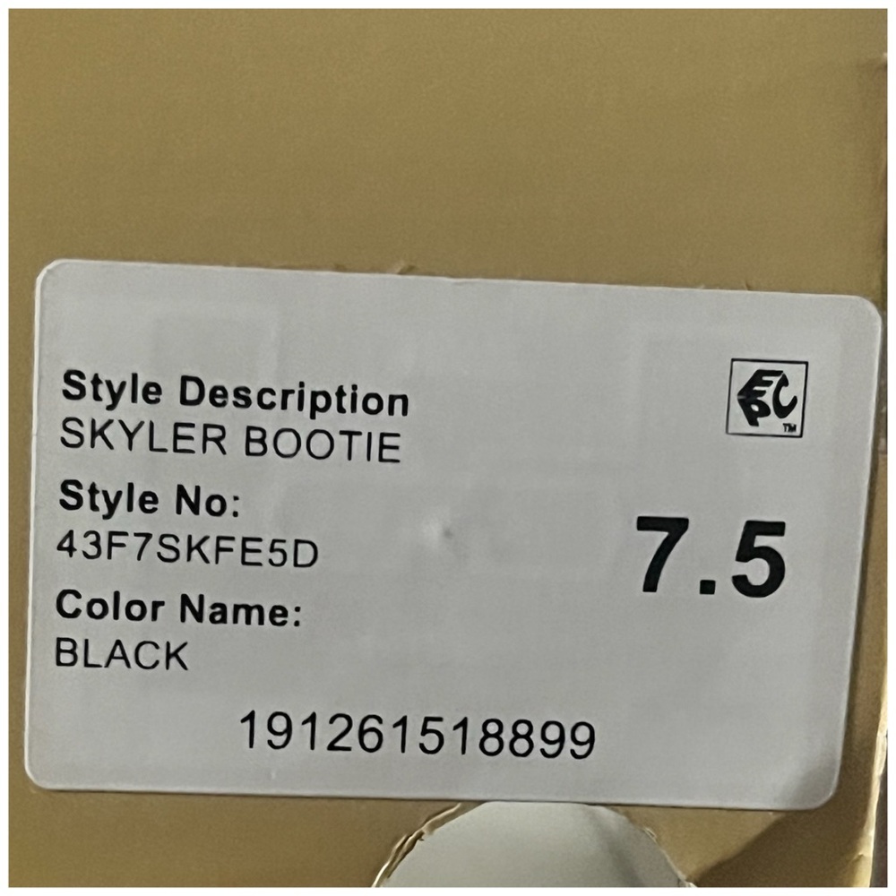 MICHAEL KORS • 
SKYLER - Black - Picture 12 of 12